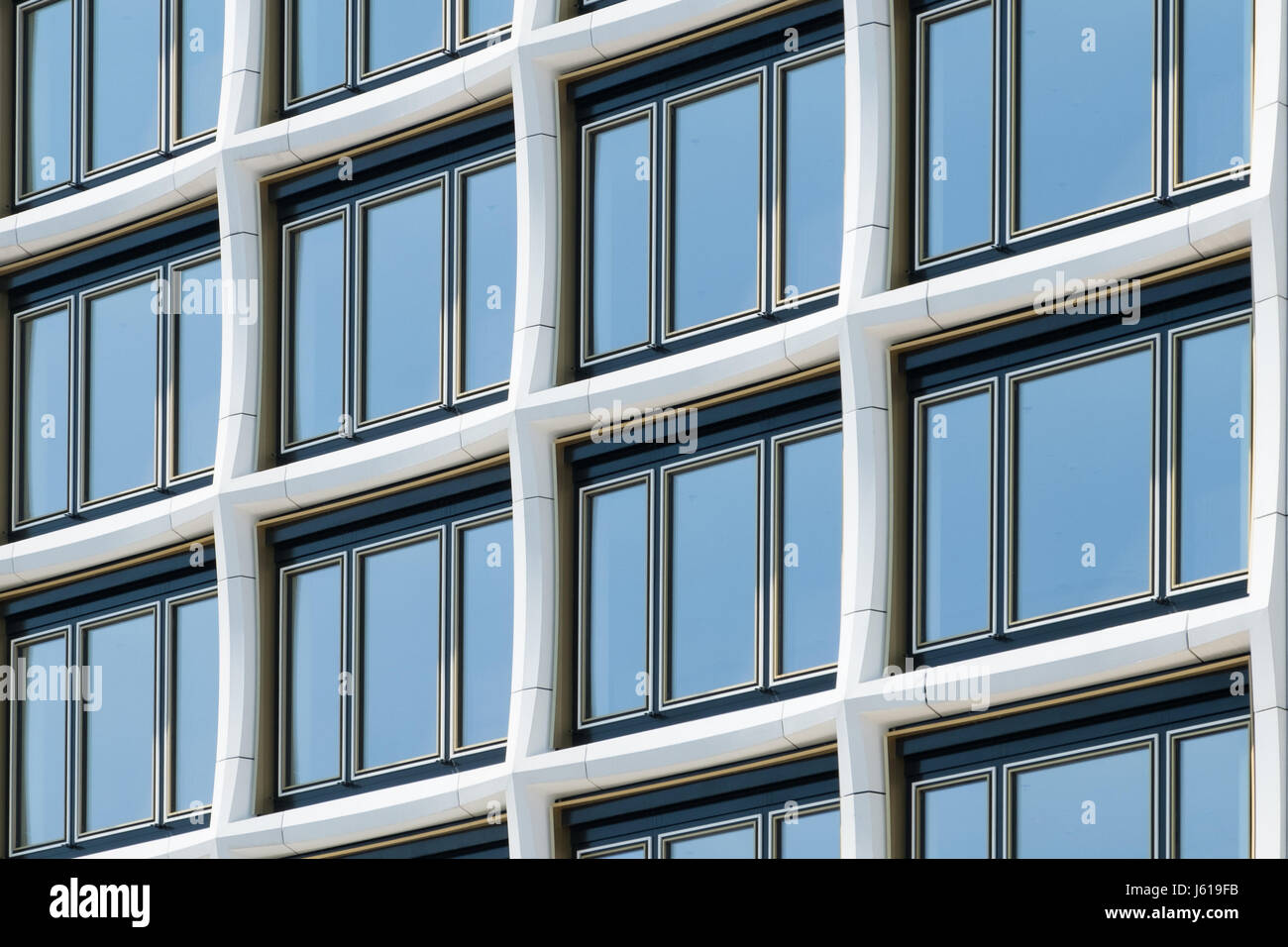 Immobilien-Exterieur, Gebäude Fassade - moderne Architektur Stockfoto