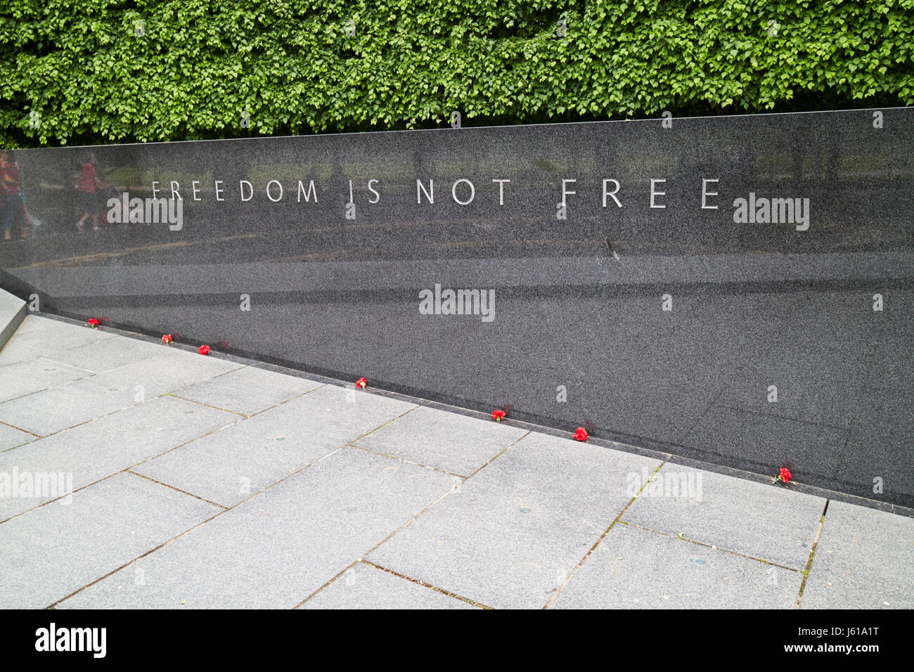 Freiheit ist nicht frei auf Granitwand im Koreakrieg Veterans Memorial Washington DC USA Stockfoto