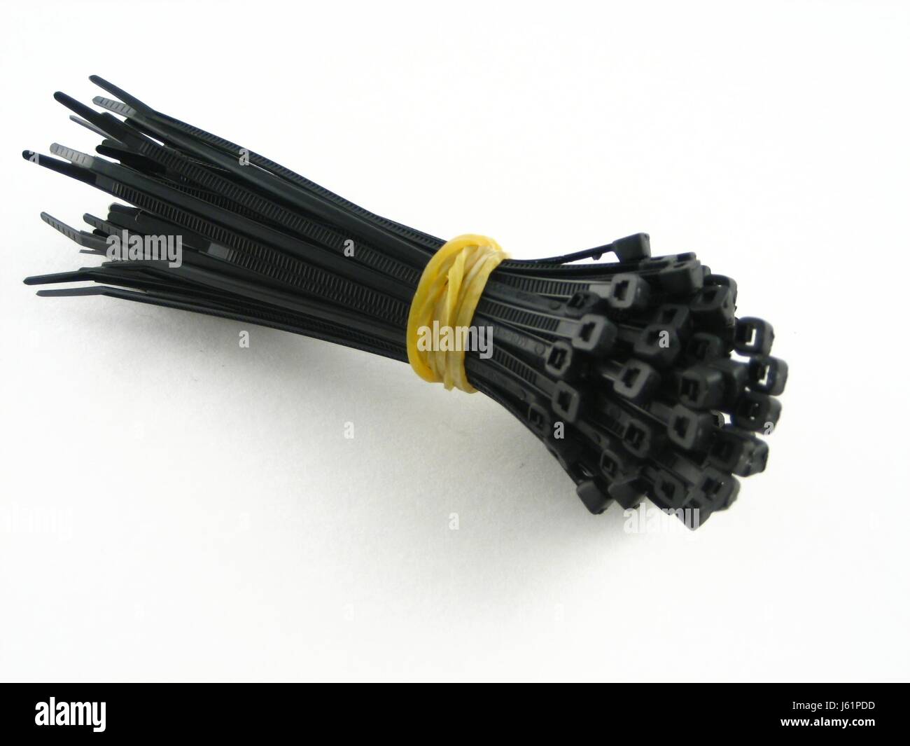 Kunststoff synthetischen Material Kabelbinder aktuelle Wärmeleitung Reihenfolge Anordnung Stockfoto