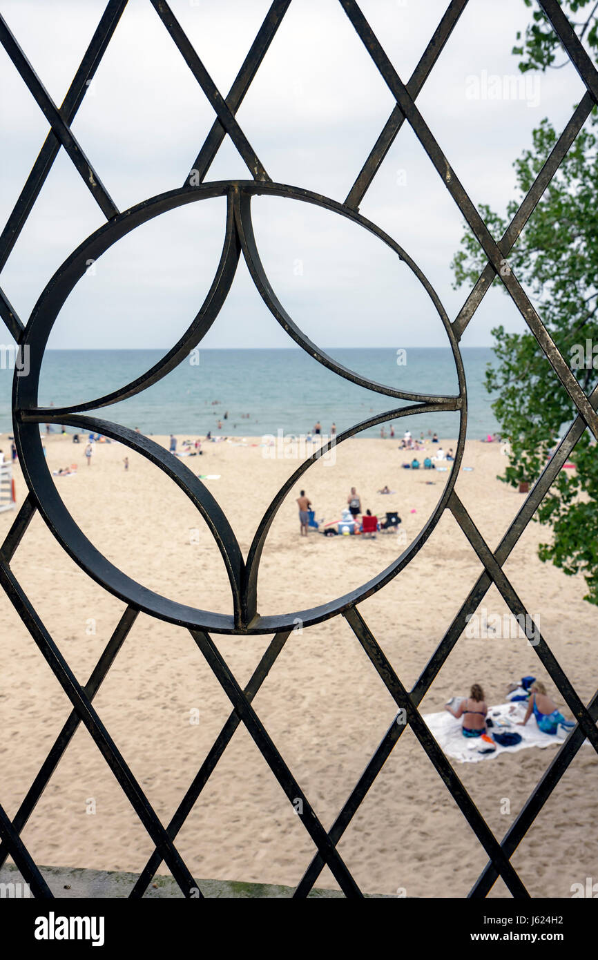 Indiana Chesterton, Indiana Dunes State Park, Lake Michigan National Lakeshore, Naturschutzgebiet, geschütztes Land, öffentlicher Strand, schwimmen, entspannen, Pavillon, Metall-gri Stockfoto