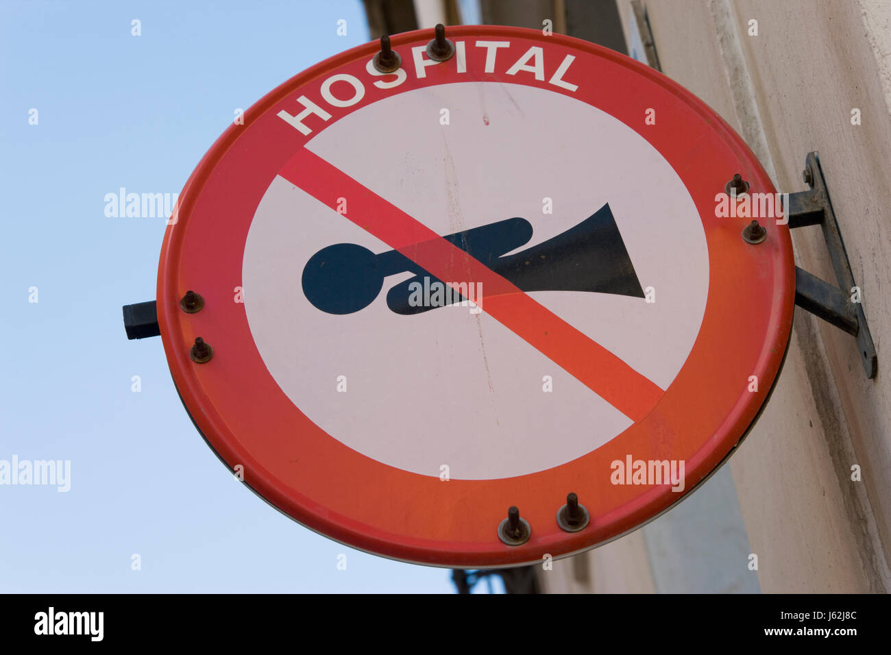 Krankenhaus keine Lärm Hörner verboten nicht Zeichen Signal Bestellung informieren detailliert Verkehr Stockfoto