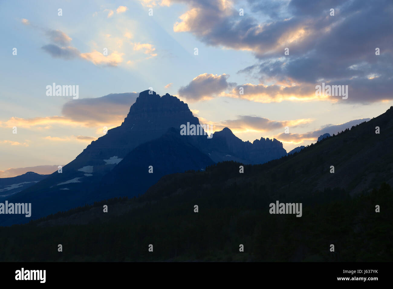 Mount Wilbur Sonnenuntergang Glacier Nationalpark Montana Stockfoto