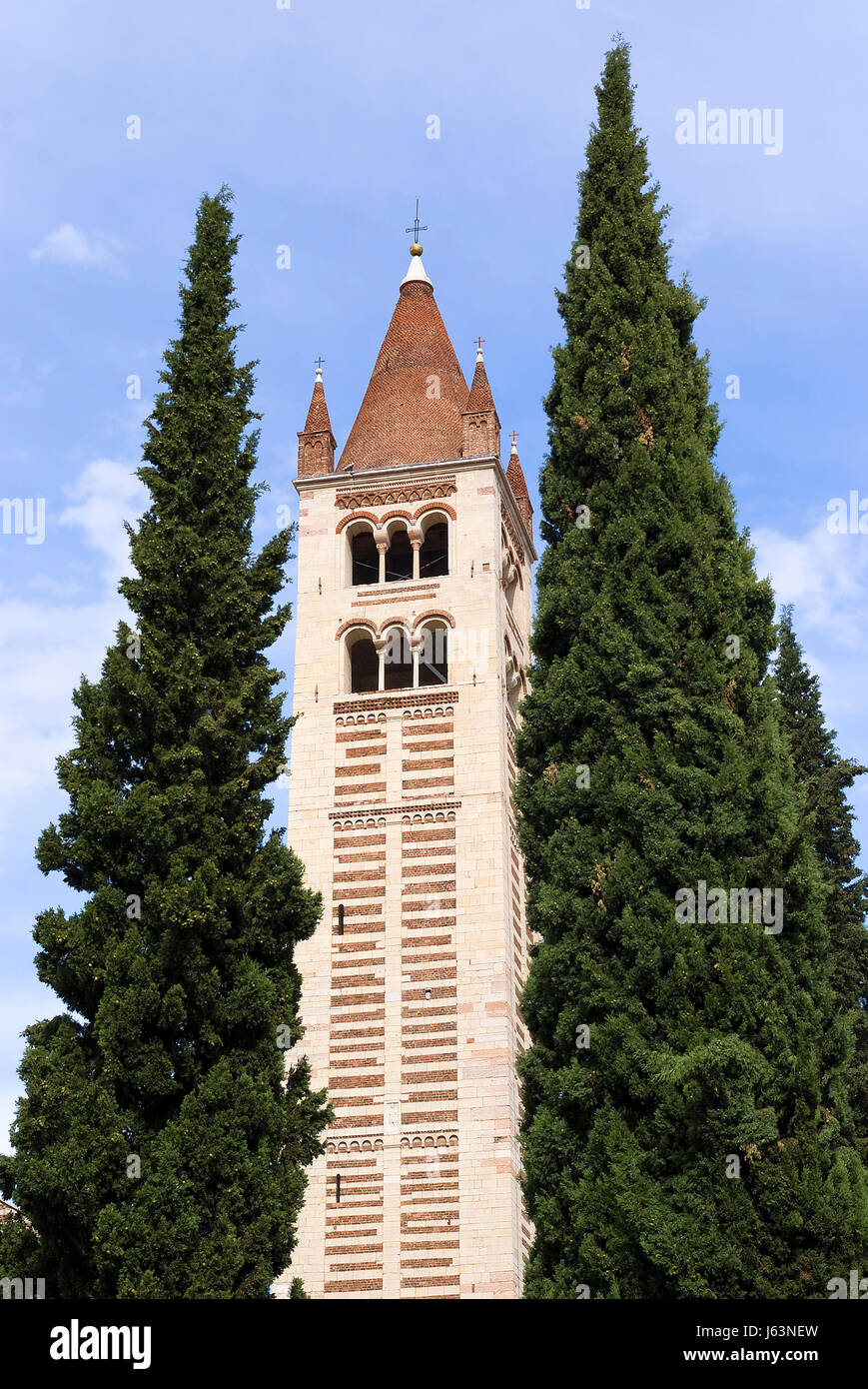 historischer Kirchturm Kirchen italienischen Emblem Italien Hochhäuser historische Stockfoto