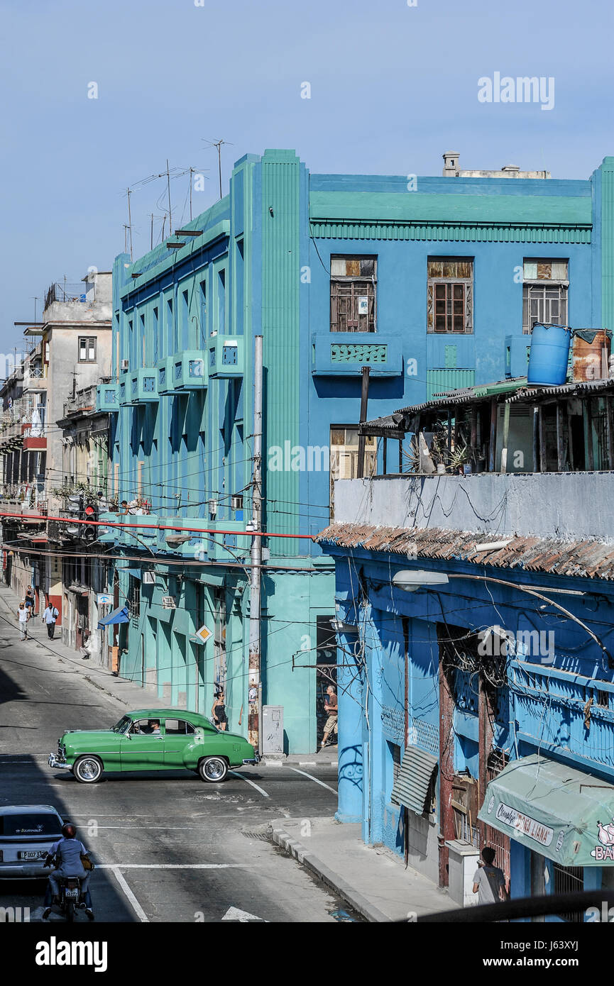 Straßenszene von Neptuno Straße, Havanna, Kuba Stockfoto