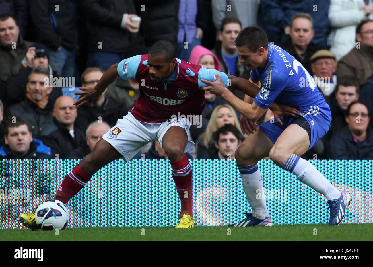 RICHARDO VAZ TE & CESAR AZPILI CHELSEA V WEST HAM UNITED STAMFORD BRIDGE LONDON ENGLAND UK 17. März 2013 Stockfoto