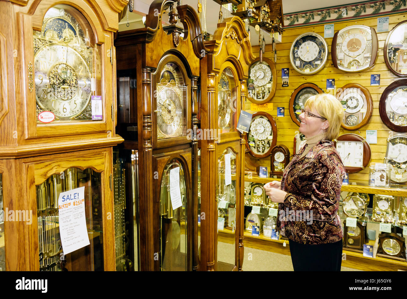 Michigan Saginaw County, Frankenmuth, deutsch-bayerische ethnische Gemeinschaft, Frankenmuth Clock Company, Produktpräsentation, tim Stockfoto