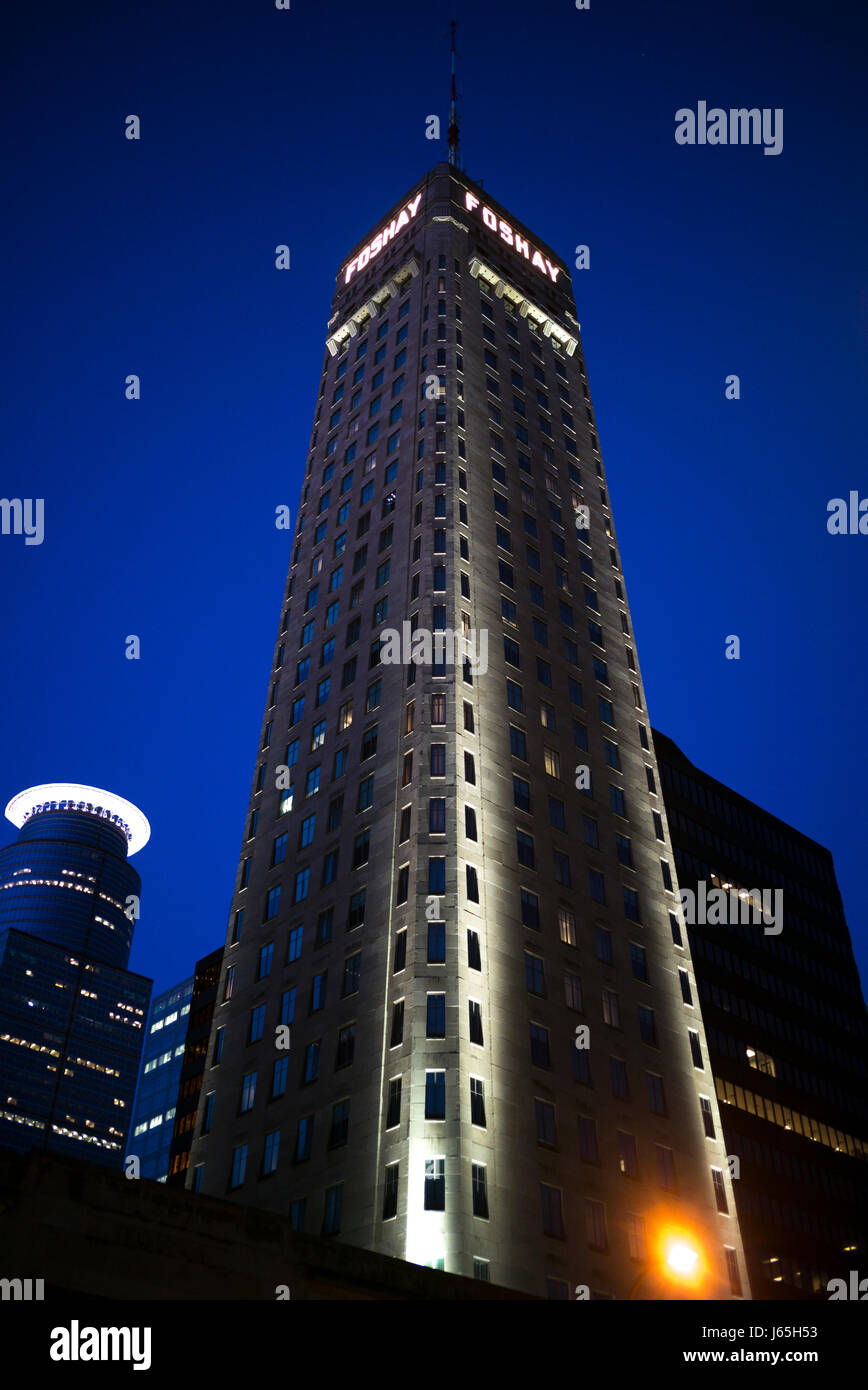 Foshay Tower in der Nacht in Downtown Minneapolis, Hennepin County, Minnesota, USA Stockfoto