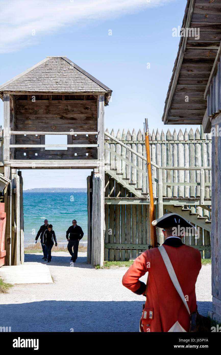 Michigan, MI, mich, Upper Midwest, Mackinaw City, Mackinac Historic State Parks Park, Straße von Mackinac, Lake Huron, Fort, Colonial Michilimackinac, Eingang, Stockfoto