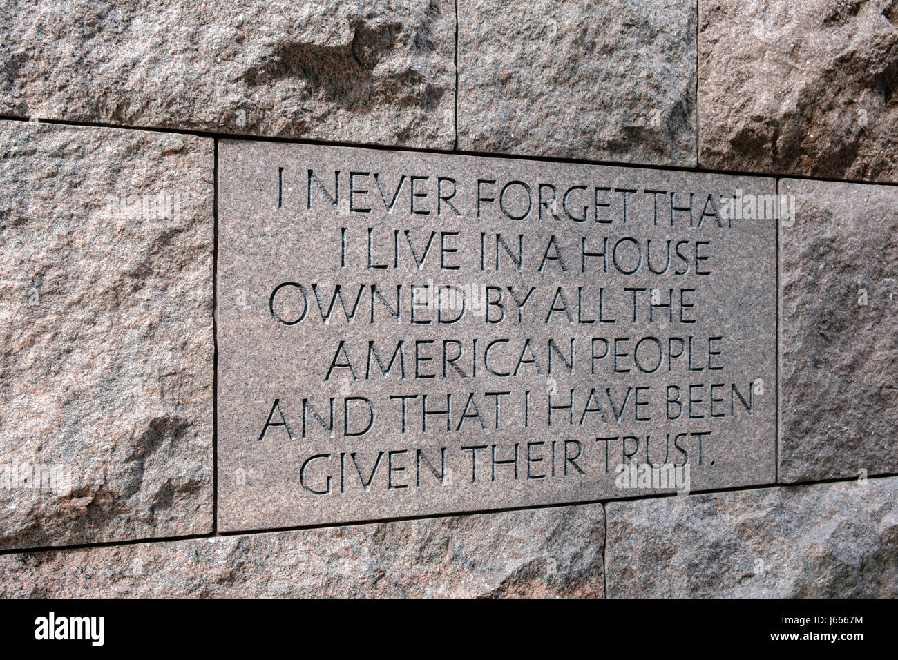 Haus im Besitz der Menschen Zitat, FDR Memorial, Washington, DC Stockfoto