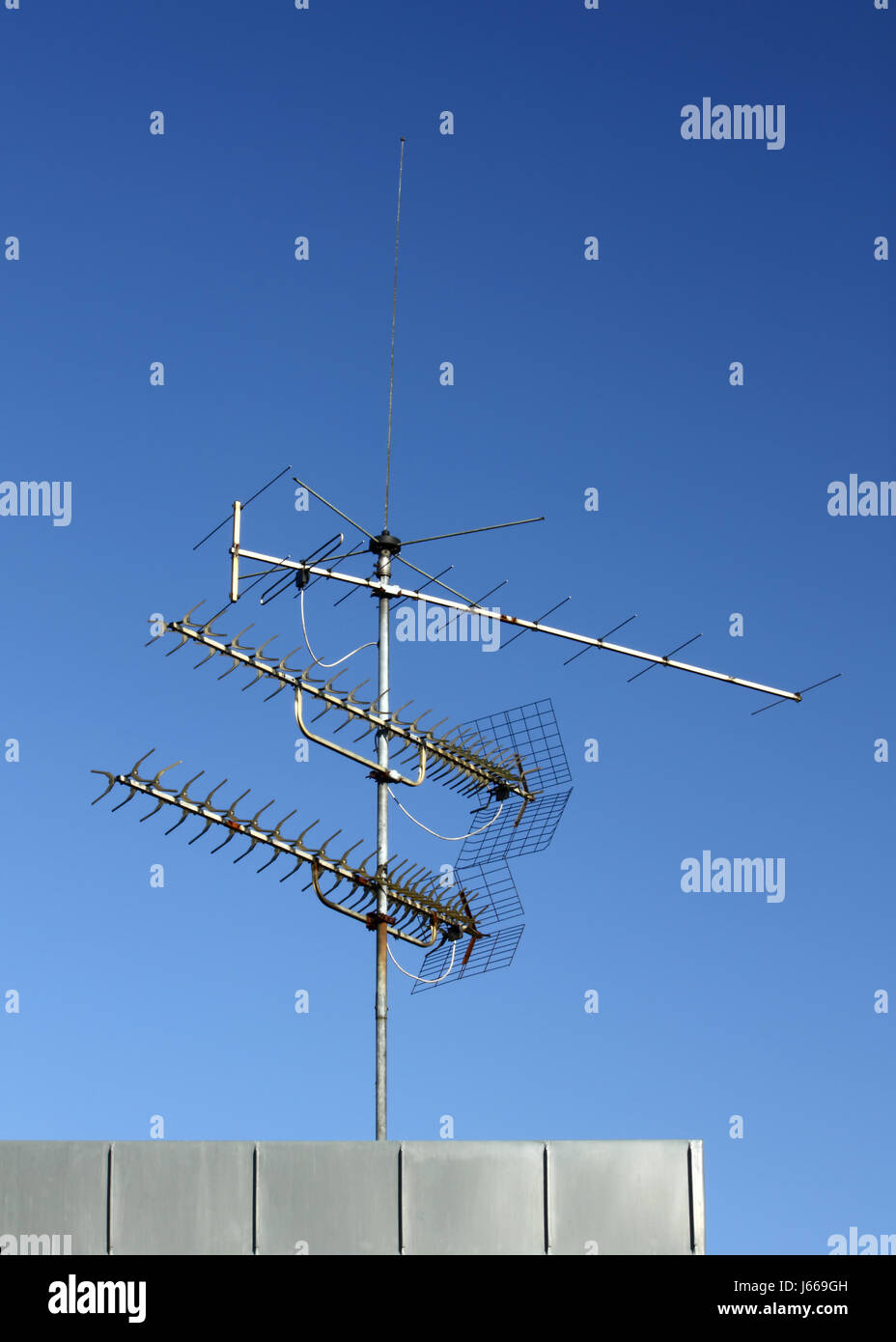 Antenne tv Fernseher Rundfunk Fernsehen empfangen terrestrisch Stockfoto