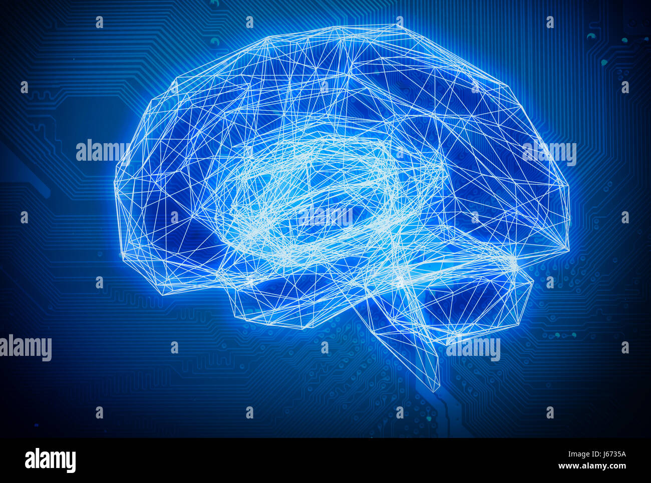 Maschinelles lernen, künstliche Intelligenz, KI, Tiefe lernen und Zukunftskonzept. Wireframe Gehirn verbinden mit elektronischen Schaltung Grafik und binäre Stockfoto