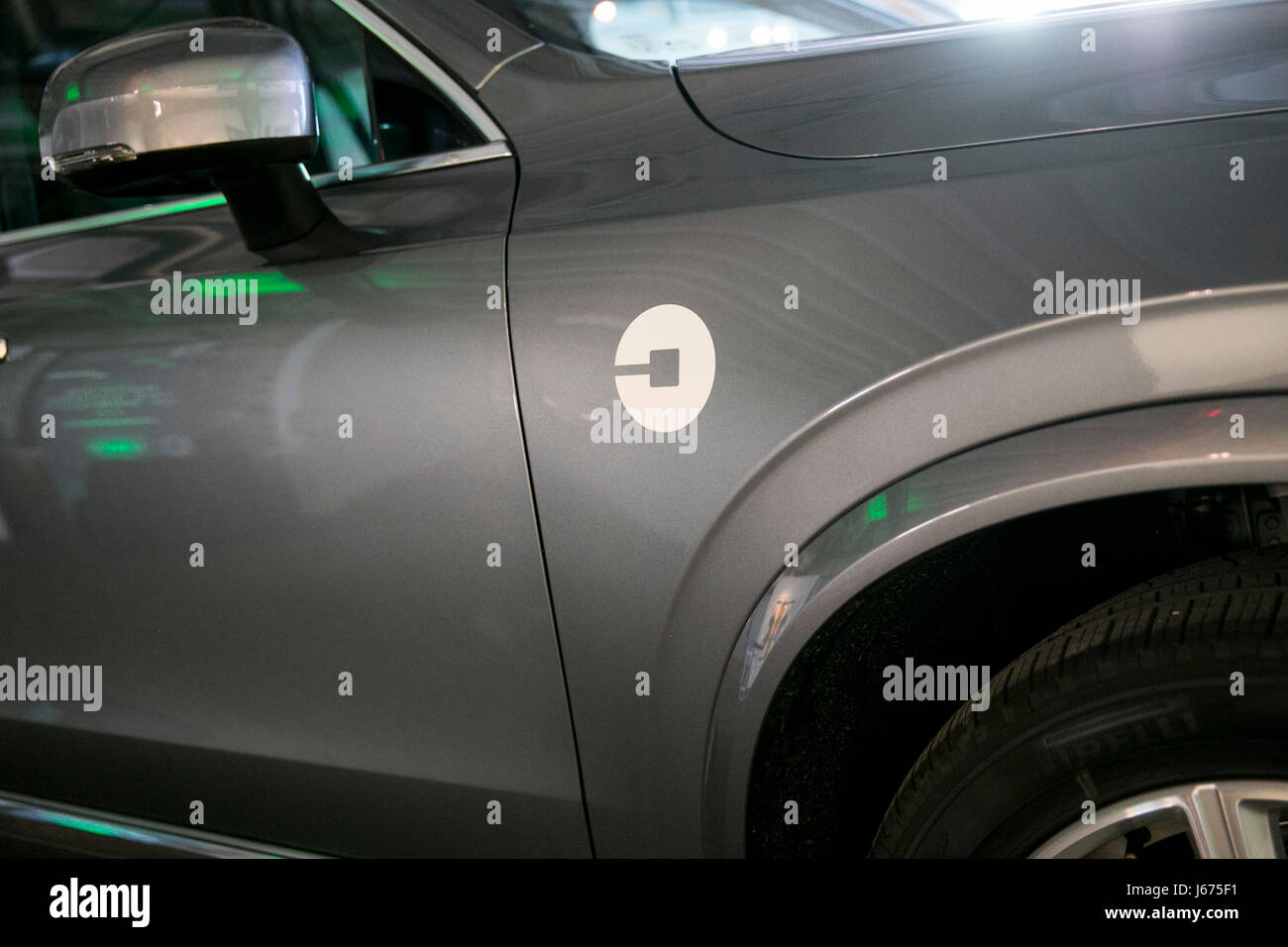 Ein Uber-Logo auf einem Uber Technologies Inc., autonome Volvo Auto selbst zu fahren. Stockfoto