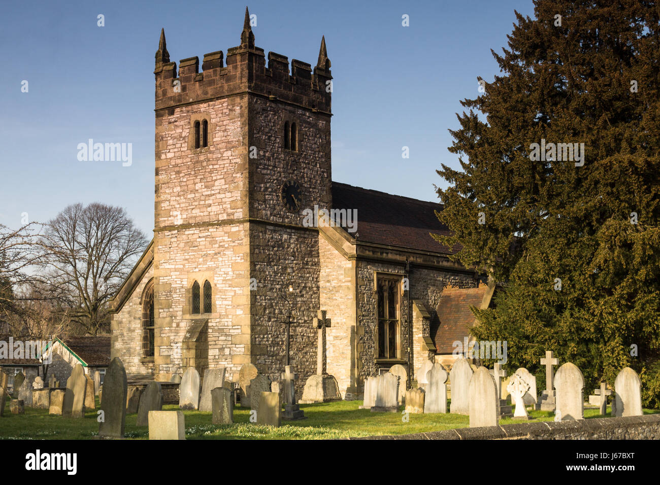 Holy Trinity Church, Ashford im Wasser in der Nähe von Bakewell Derbyshire Stockfoto