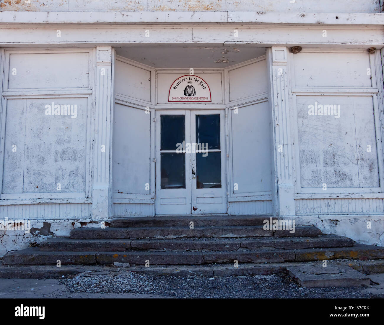 Eine alte, verlassene ZCMI in Glenwood, Utah. Die ZCMI, gegründet von Brigham Young, wurde das erste Kaufhaus in den Vereinigten Staaten. Stockfoto