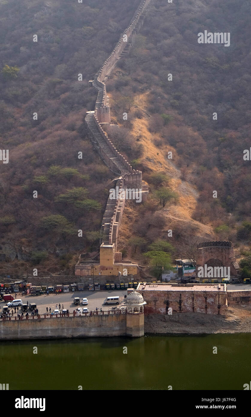 Mauern der alten indischen berühmte Amber Fort in Jaipur City, Rajasthan, Indien, am 16. Februar 2016. Stockfoto