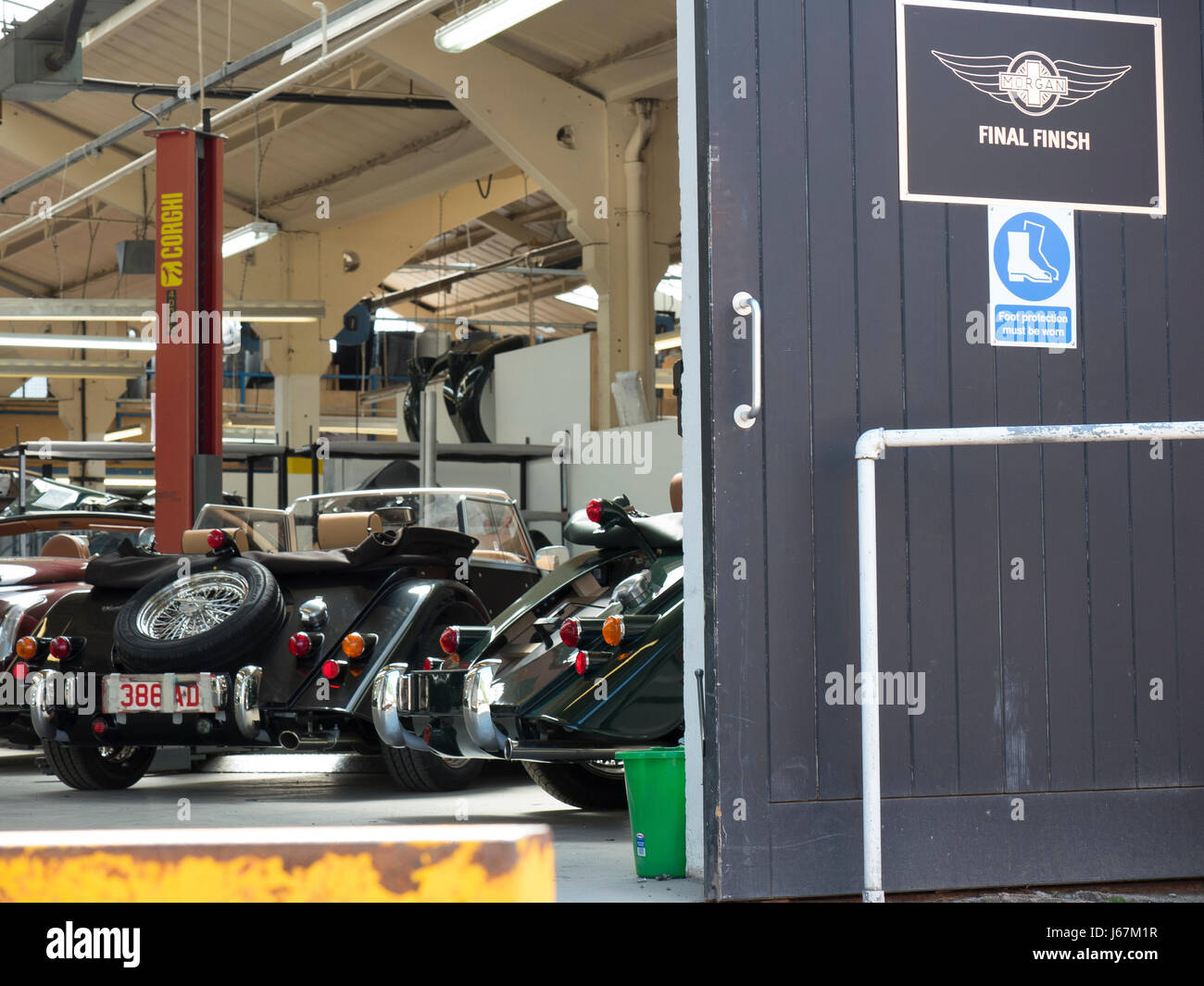 Morgan Motor Cars werden noch in Malvern, England hergestellt, wie sie im frühen 20. Jahrhundert waren. Die handgefertigten Autos sind von begrenzter Produktion und Stockfoto