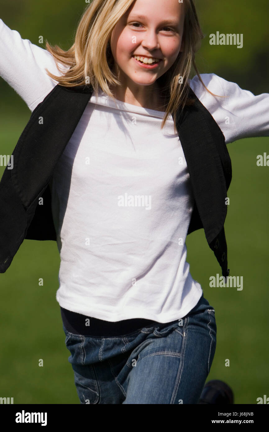 Mädchen im Sommer Stockfoto