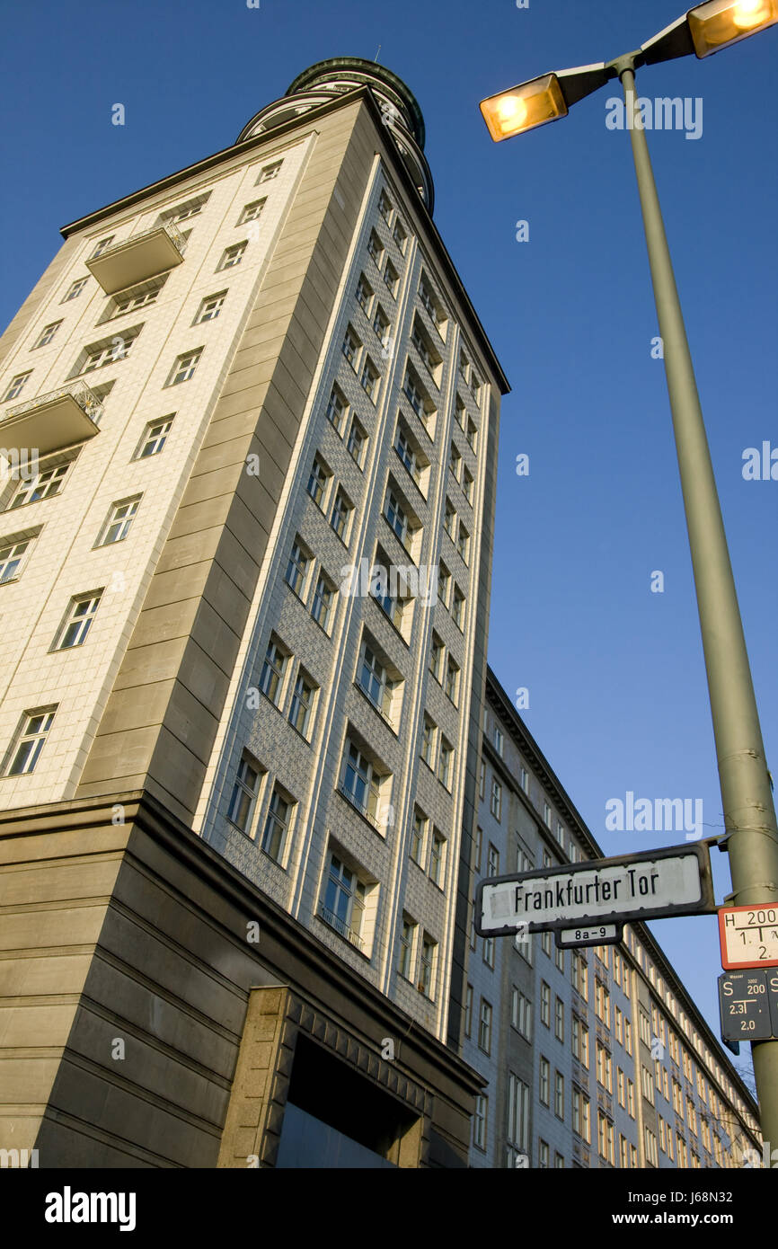 Berlin Deutschland Bundesrepublik Deutschland Osten Frankfurter blaue Turm groß Stockfoto