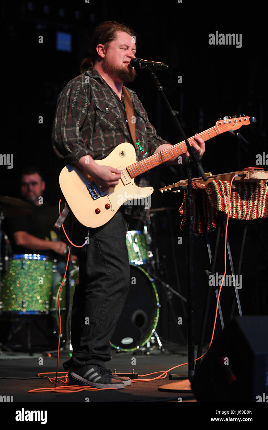 POMPANO BEACH, FL - 19. Mai: Damon Fowler führt bei The Pompano Beach Amphitheater während der Rock-Party-Tour am 19. Mai 2017 in Pompano Beach, Florida. Bildnachweis: mpi04/MediaPunch Stockfoto