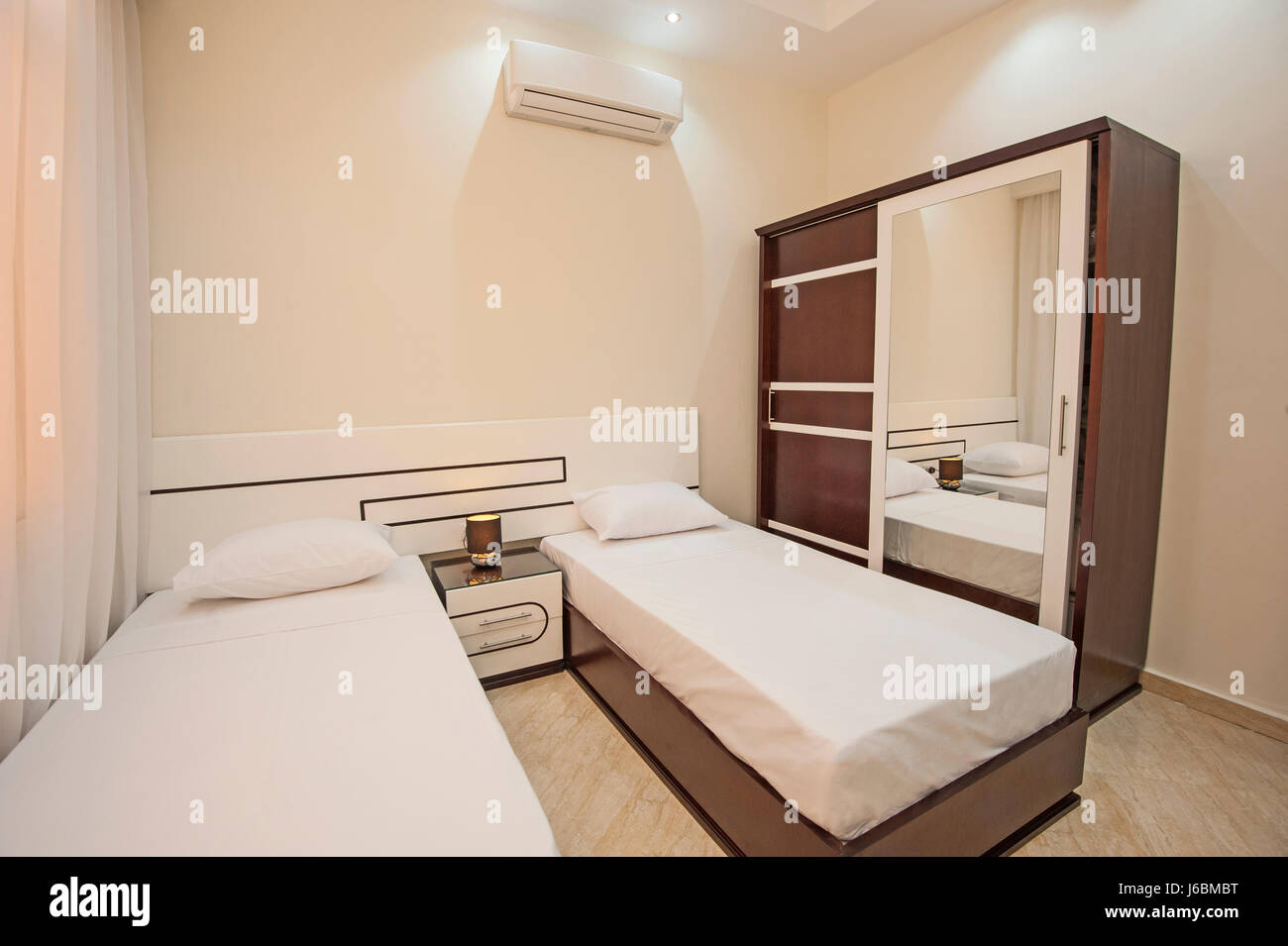 Interior Design Einrichtung Einrichtung von Luxus zeigen home Schlafzimmer mit Möbeln Stockfoto