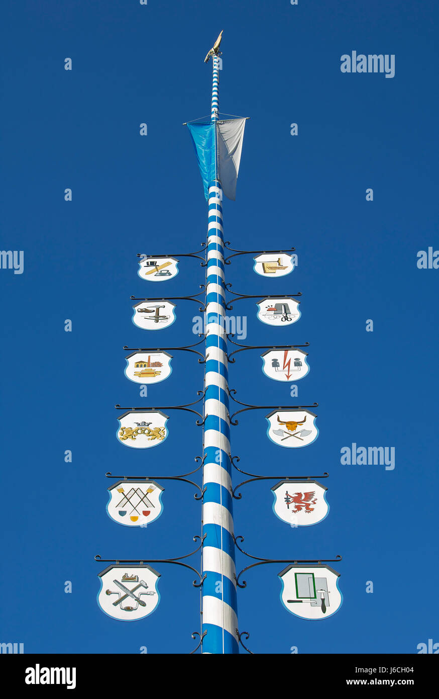 Maibaum in München Wien Platzl Stockfoto