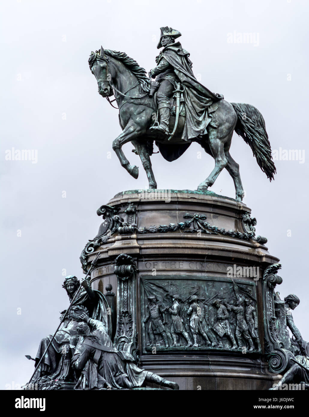 Beobachten Sie das Verhalten der Menschen George Washington an einem regnerischen Tag in Philadelphia Stockfoto