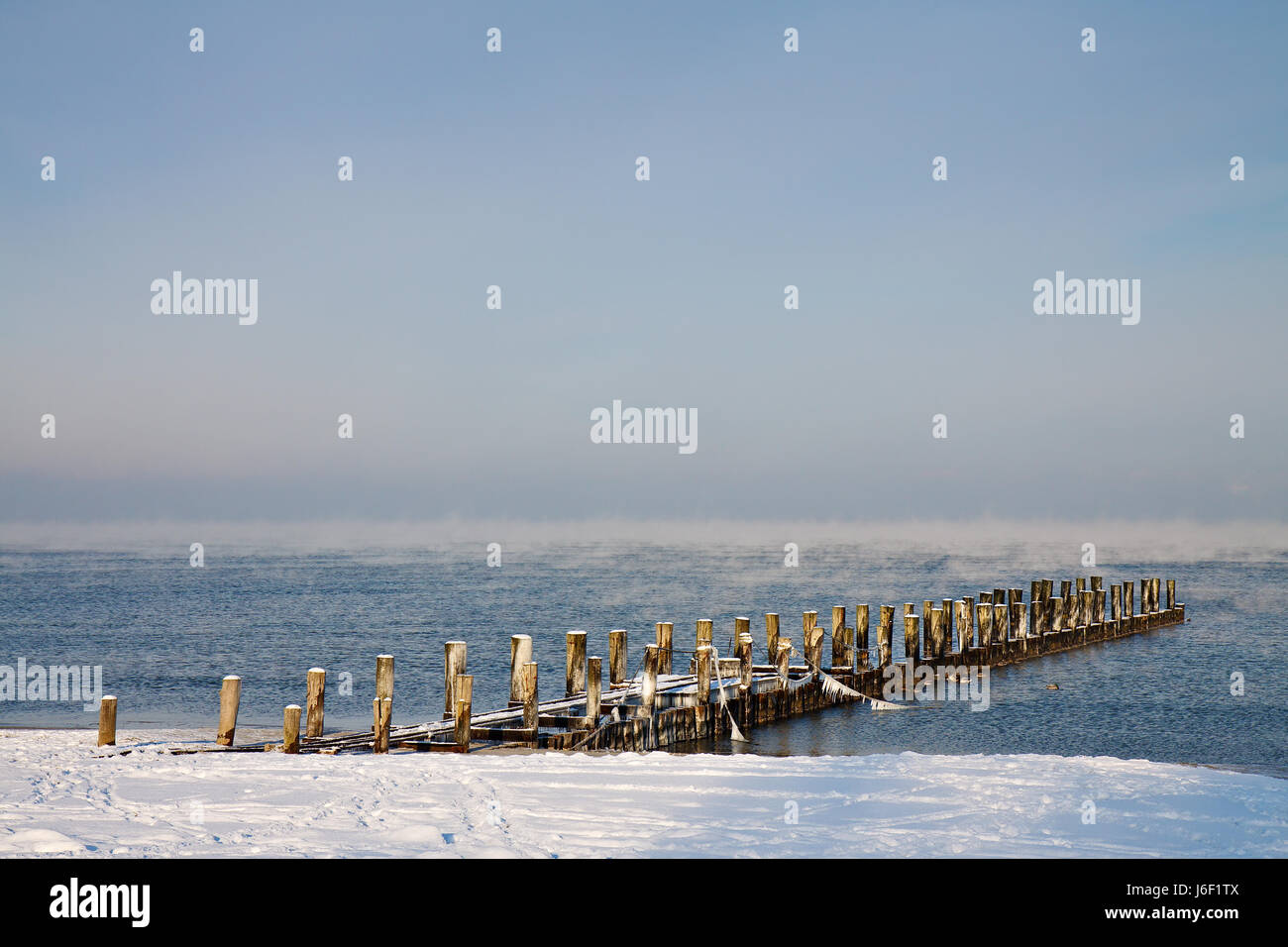 Wasser Ostsee Salzwasser Meer Ozean Eis Bühne blau Urlaub Winterurlaub Stockfoto