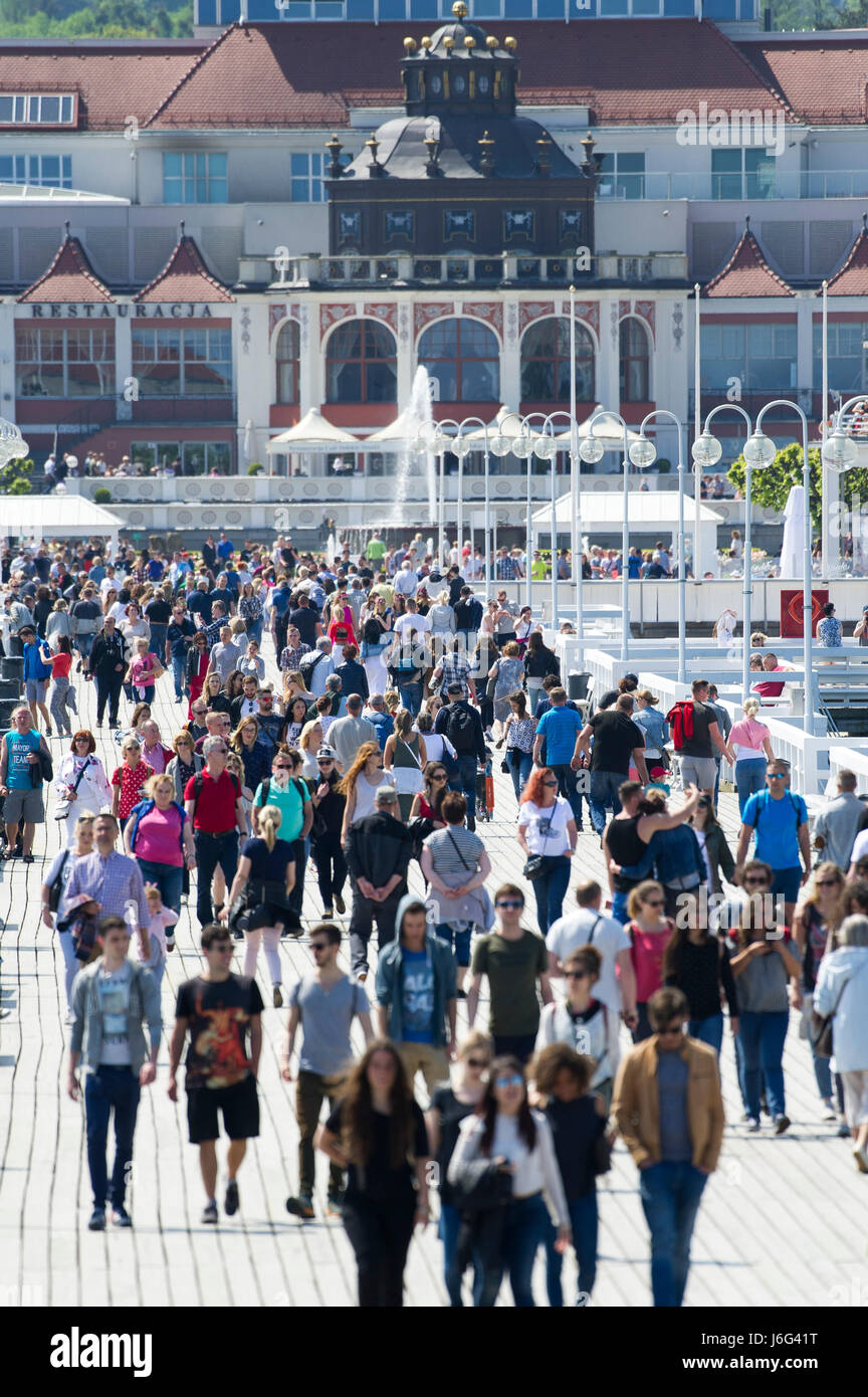 Sopot, Polen. 21. Mai 2017. Berühmte Holzmole in Sopot, Polen 21. Mai 2017 © Wojciech Strozyk / Alamy Live News Stockfoto