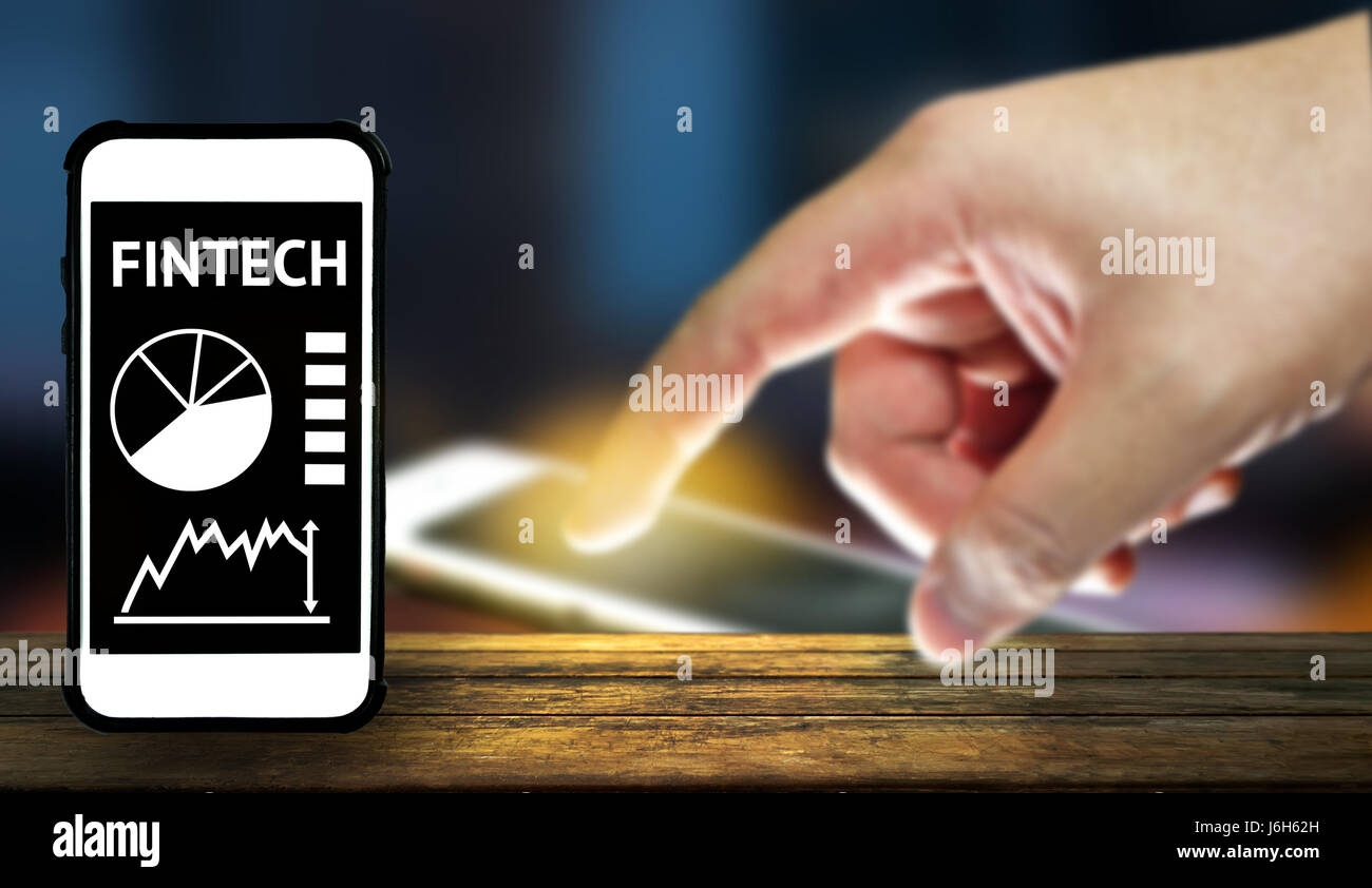 FinTech Anlagekonzept finanzielle Internet Technologie. Smartphone, verschwommenen Finger, Anwendung, verwischt Smartphone- und abstrakten Hintergrund auf wo Stockfoto