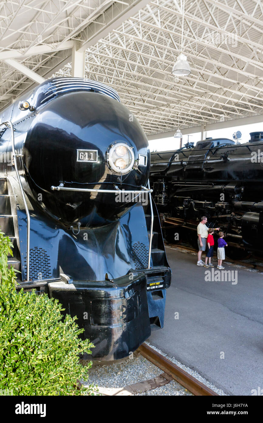 Roanoke Virginia, Virginia Museum of Transportation, Railyard, Norfolk und Western Class J 611 Dampflokomotive, Zug, Eisenbahn, Ausstellungsausstellung sammeln Stockfoto