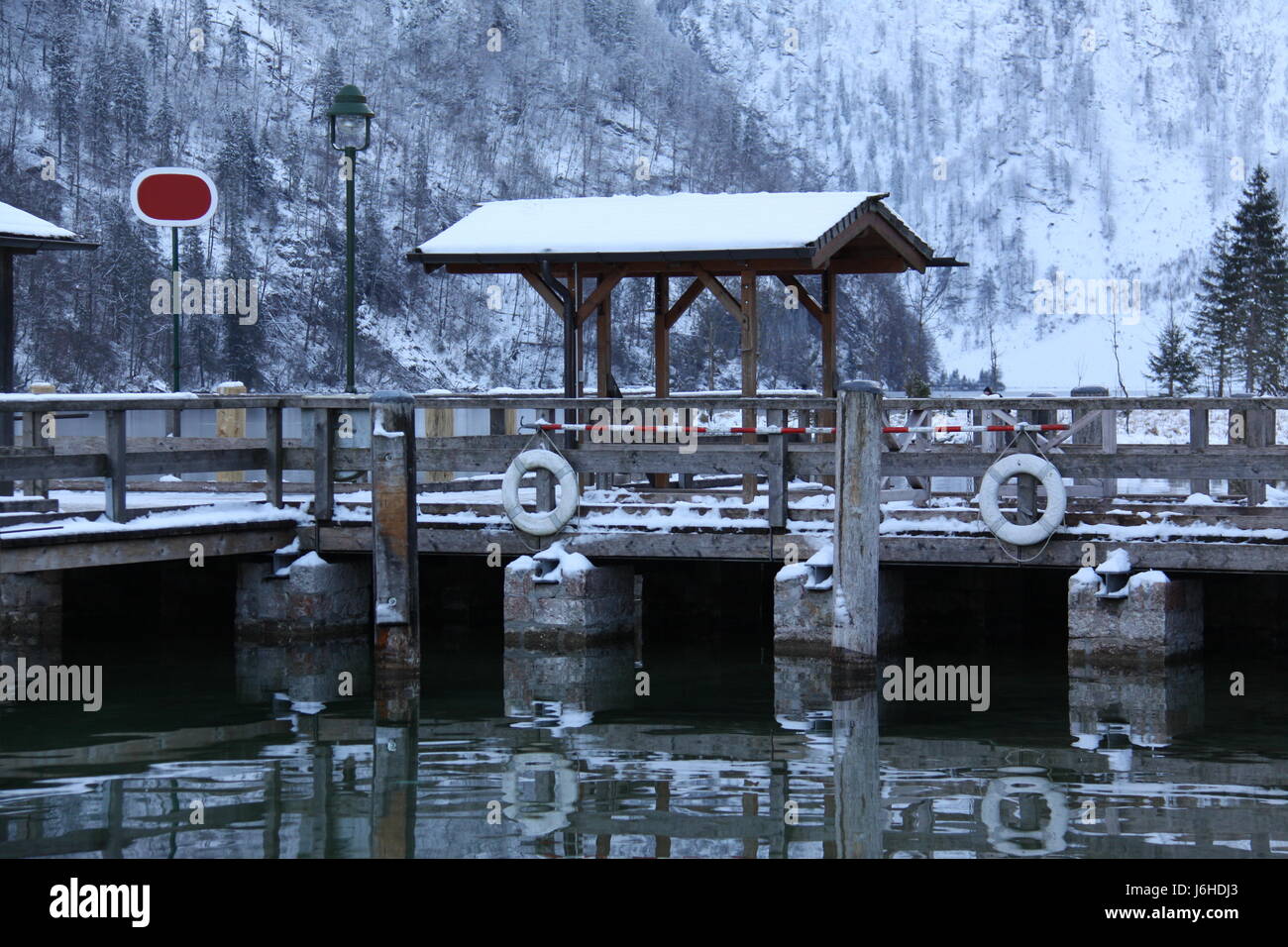 Schiffsanlegestelle am st. bartolom Stockfoto
