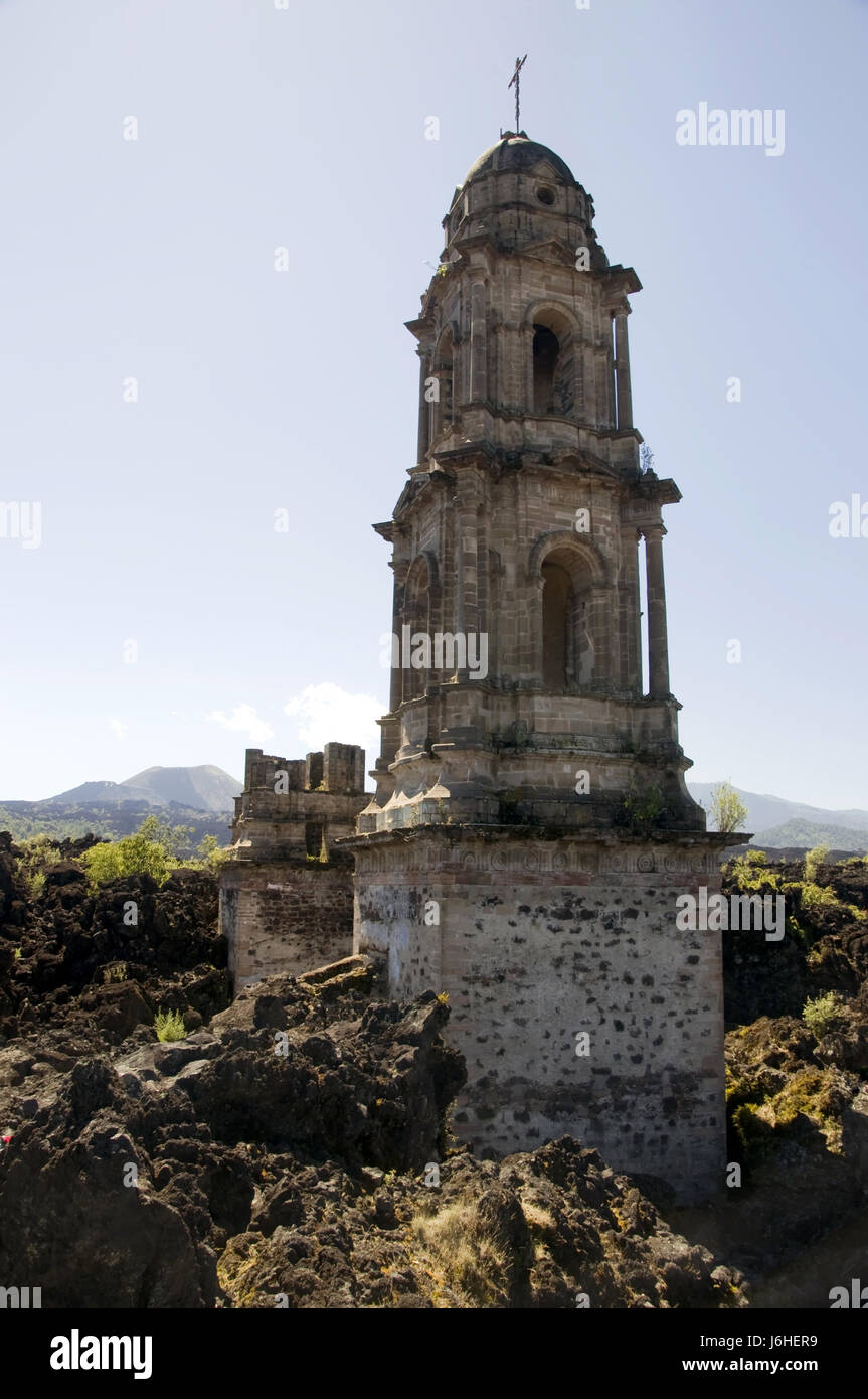 Elementarereignis Ruine kolonialen Lava Kirche Mexiko Vulcan Vulkan Blauer Turm Stockfoto