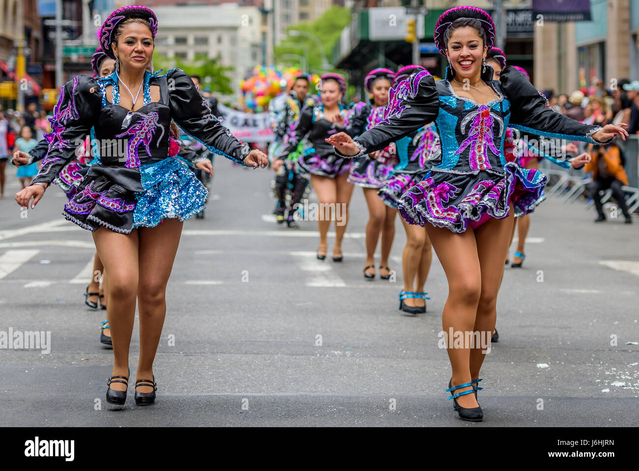 Schneller Marschartiger Tanz Aus Den Usa New York, New York, USA. 20. Mai 2017. Die 11. jährliche Tanzparade und