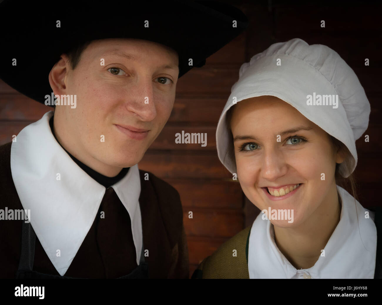 Zwei Personen in kolonialer historischer Tracht Stockfoto