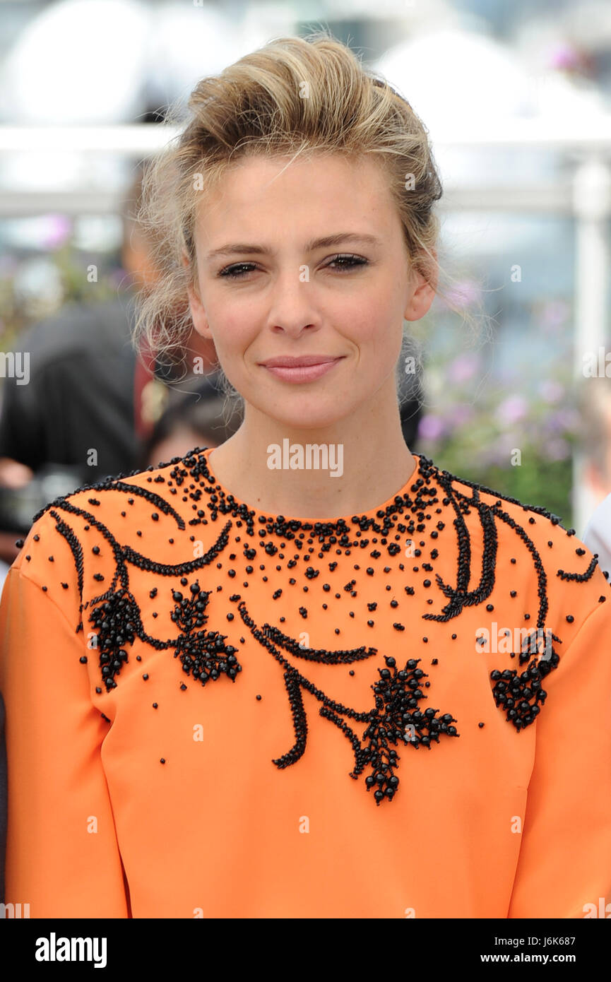 70. Cannes Film Festival 2017, Photocall Film "Fortunata". Im Bild: Jasmine Trinca (Kleid Prada) Stockfoto