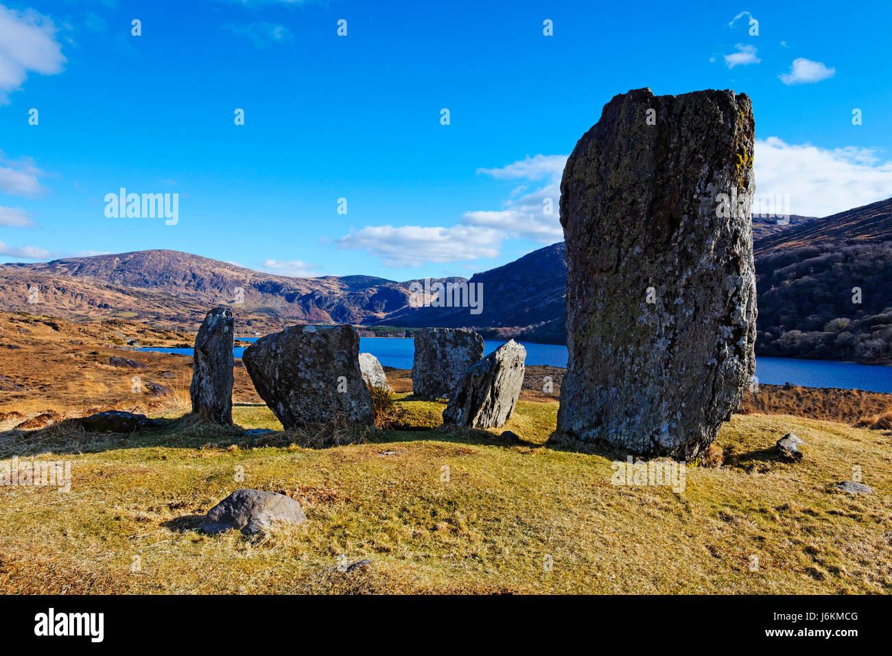 Kultur Geschichte Irlands Wahrzeichen keltischen mystischen blau Denkmal Kulturstein Stockfoto