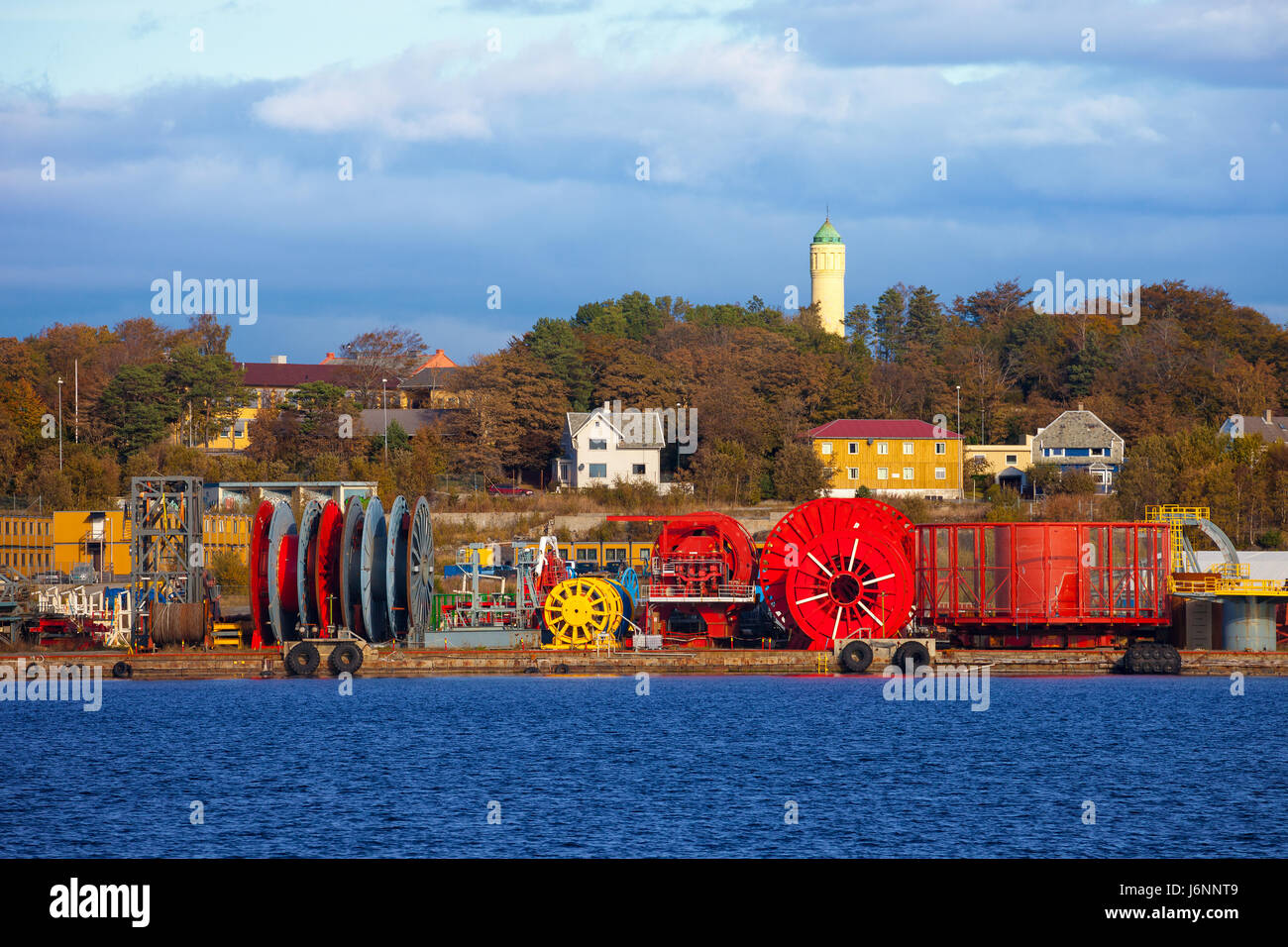 Kabelaufwicklung im Hafen von Stavanger, Norwegen. Stockfoto