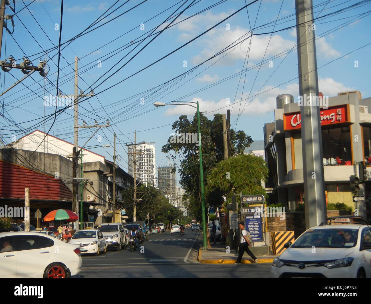 Dieser Eintrag bezieht sich auf verschiedene Barangays in Makati City, Philippinen, einschließlich Tejeros, La Paz, Santa Cruz, San Antonio und Chino Roces, die Schlüsselbereiche der Stadt sind. Stockfoto