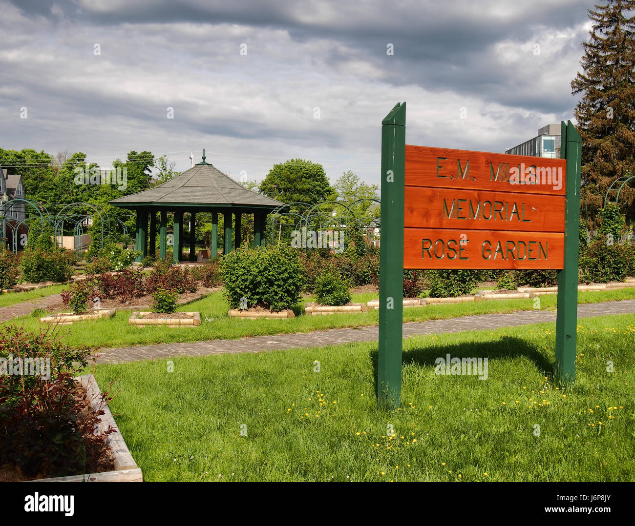 E. M. Mills Memorial Rose Garden Zeichen Stockfoto