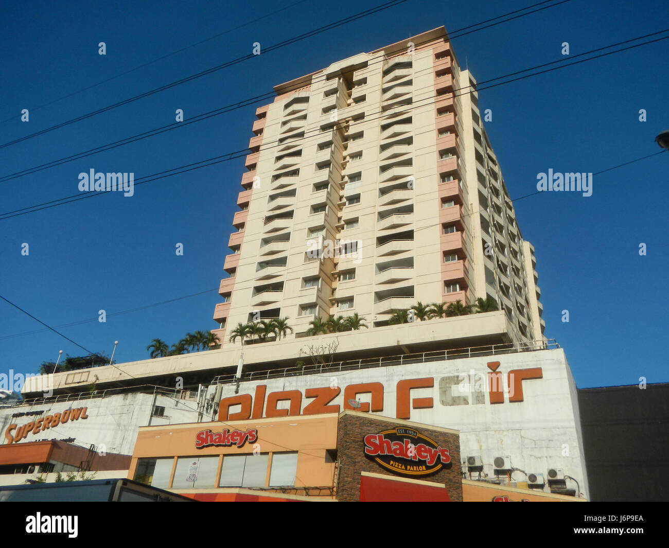 07577 Chino Roces Avenue Gebäude Pio del Pilar Makati Stadt 18 Stockfoto