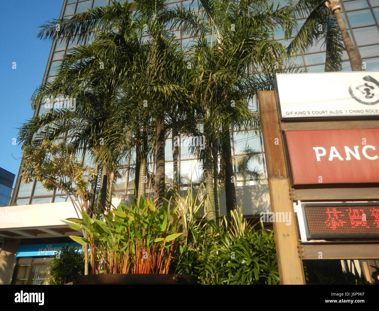 07668 Chino Roces Avenue Gebäude Pio del Pilar Makati City 40 Stockfoto