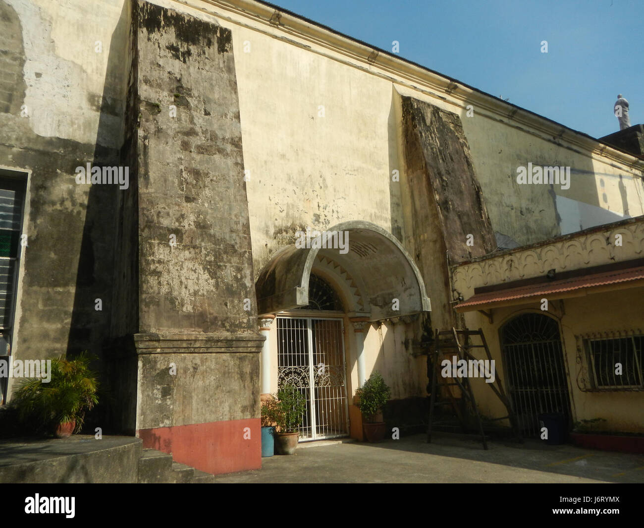 08807 Mariä Himmelfahrt Pfarrkirche Bulacan 04 Stockfoto
