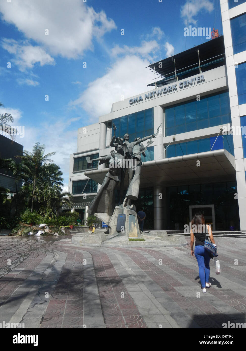 Der Walk of Fame des GMA Network Center ist eine Anerkennung für namhafte Persönlichkeiten, die zur philippinischen Unterhaltung beigetragen haben. Es zeigt die Leistungen von Stars und Persönlichkeiten der philippinischen Showbusiness-Branche. Stockfoto