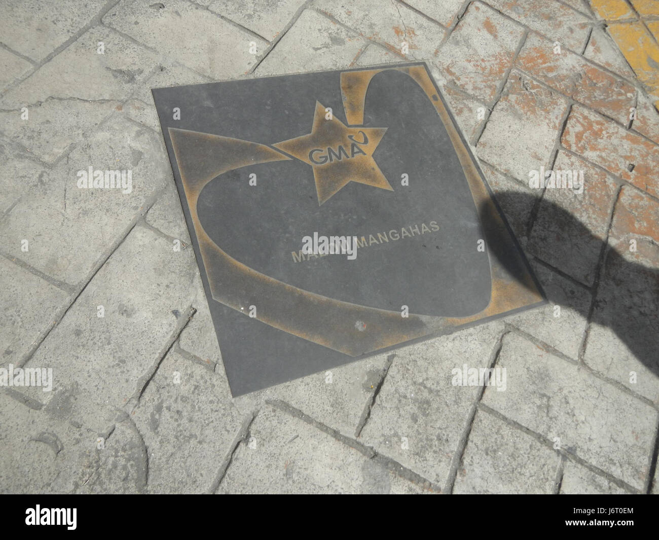 Das GMA Network Center Walk of Fame würdigt prominente Persönlichkeiten der philippinischen Unterhaltung und würdigt ihre Beiträge zum Fernsehen und Fernsehen im Land. Stockfoto