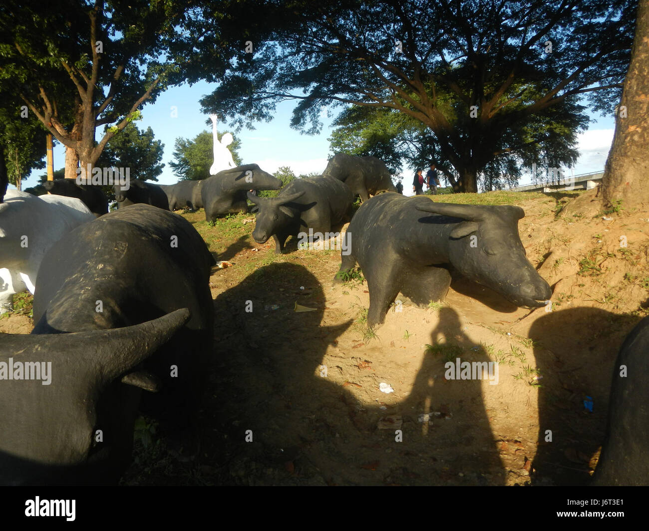 0914 Marikina River Park Kerabaus Statuen 12 Stockfoto