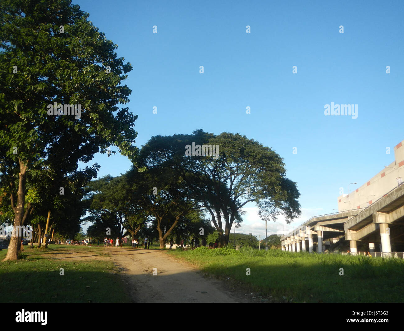 0964 SM Stadt Marikina Flyover Marcos Brücke Autobahn Fluss Stadtbahn Linie 9 Stockfoto