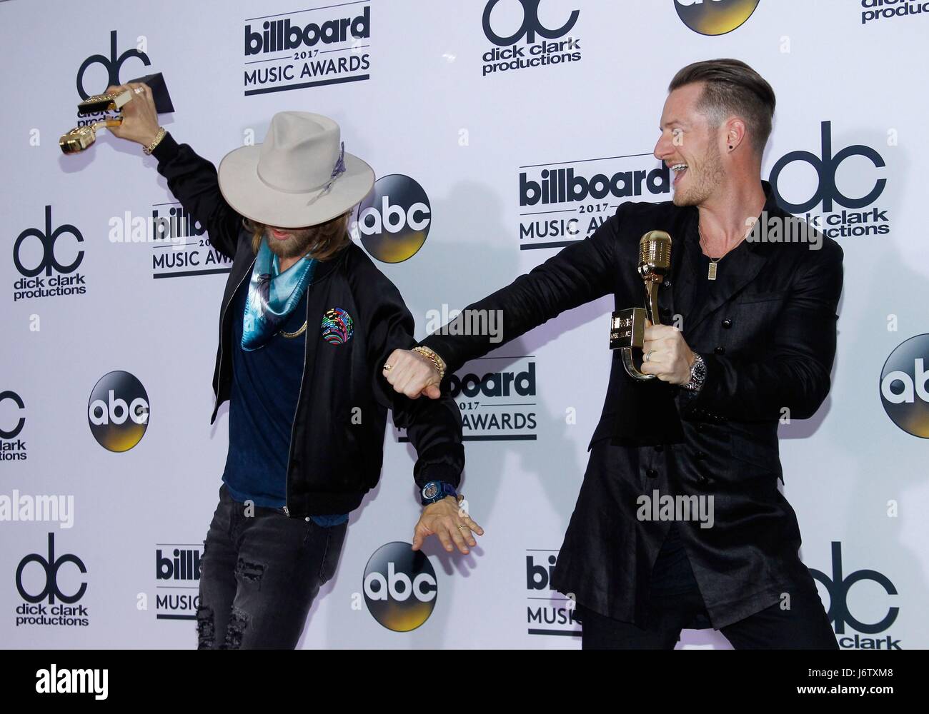 Las Vegas, NV, USA. 21. Mai 2017. Florida-Georgia-Line im Presseraum für Billboard Music Awards 2017 - Press Room, T-Mobile Arena, Las Vegas, NV 21. Mai 2017. Bildnachweis: JA/Everett Collection/Alamy Live-Nachrichten Stockfoto