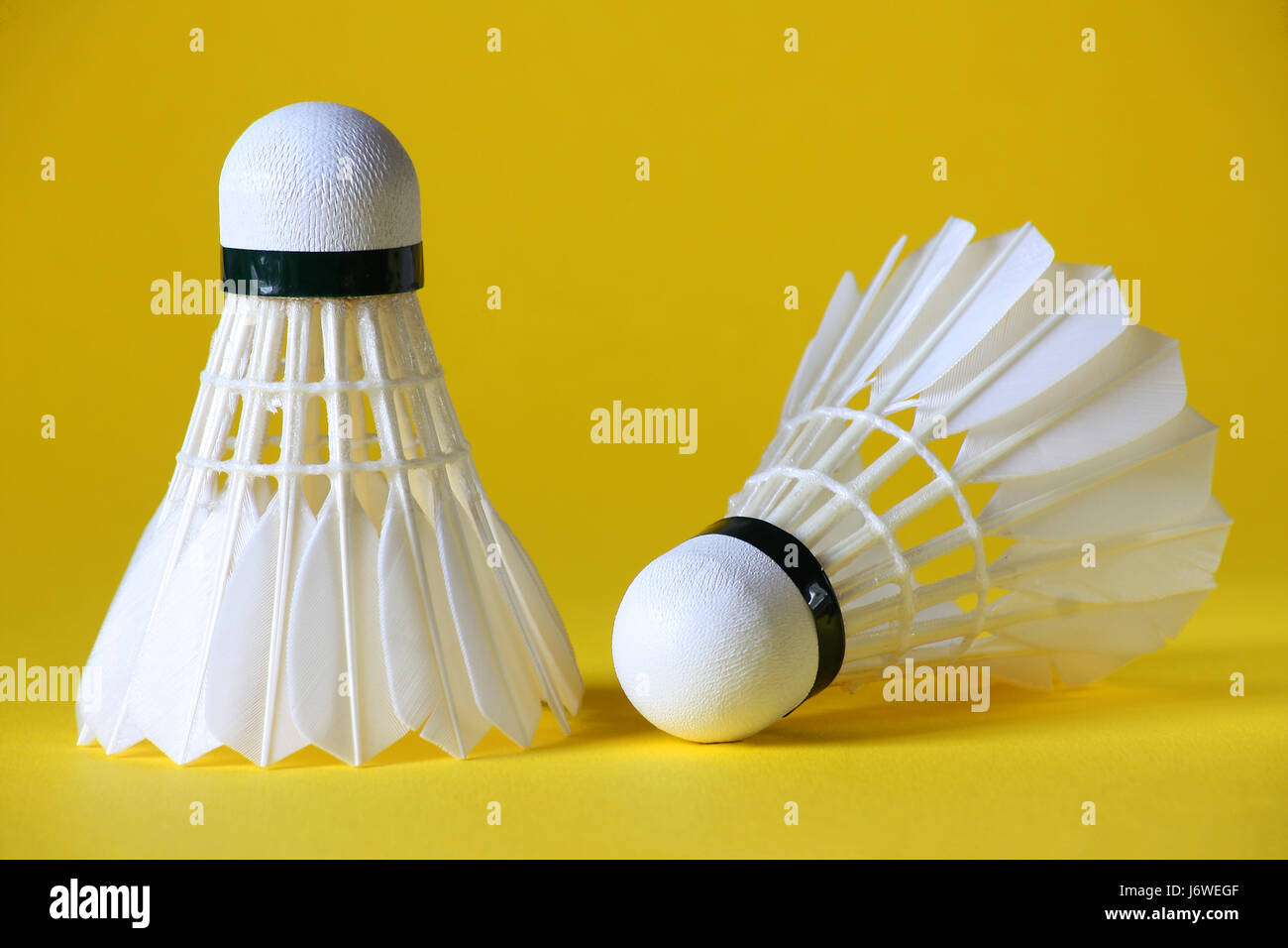Sport Sport-Badminton Federball Feder gelb Sport Sport Ball Ballsport  Stockfotografie - Alamy