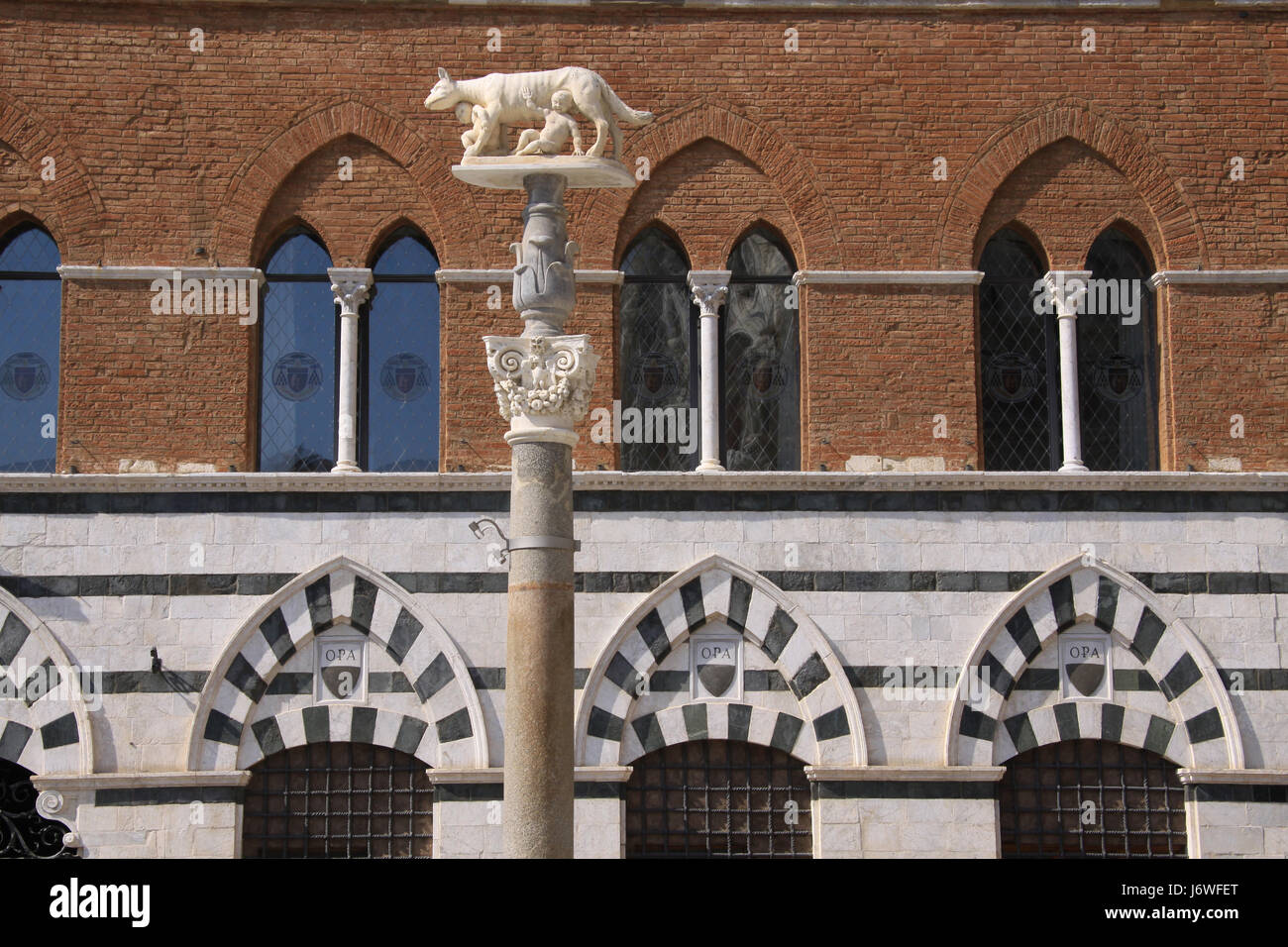 Statue Kathedrale Toskana Siena Wölfin Italien Stadt Stadturlaub Stockfoto