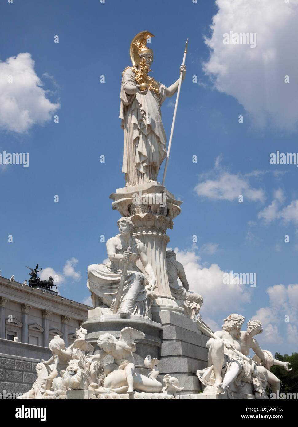 Pallas Athene vor dem Parlament in Wien Stockfoto